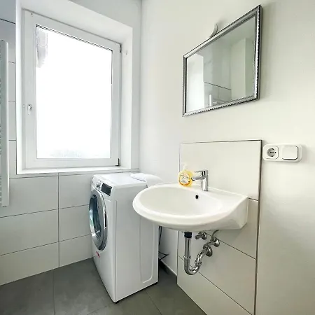 Apartman Studio-apartments Fuer Monteure & Businessgaeste Zentral In