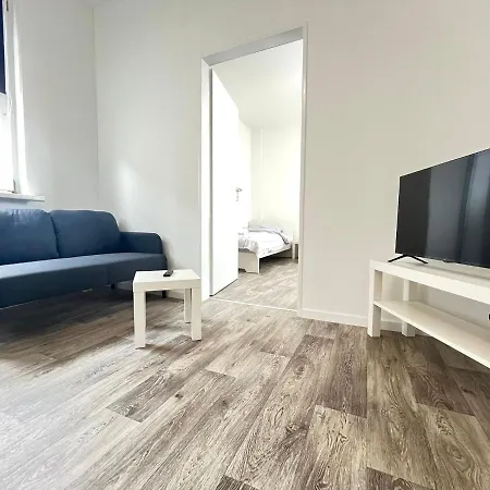 Apartman Studio-apartments Fuer Monteure & Businessgaeste Zentral In *