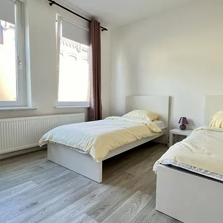 Studio-apartments Fuer Monteure & Businessgaeste Zentral In