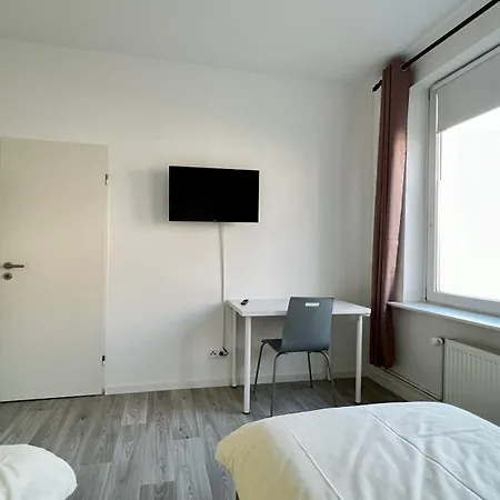 Studio-apartments Fuer Monteure & Businessgaeste Zentral In