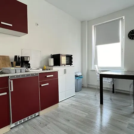 Apartament Studio-apartments Fuer Monteure & Businessgaeste Zentral In *