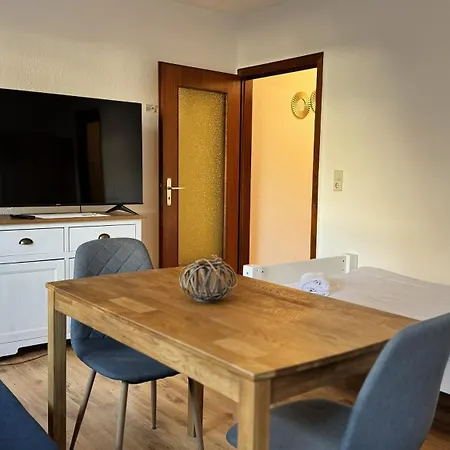 Studio-apartments Fuer Monteure & Businessgaeste Zentral In *