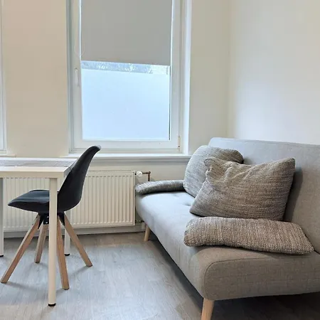 Studio-apartments Fuer Monteure & Businessgaeste Zentral In