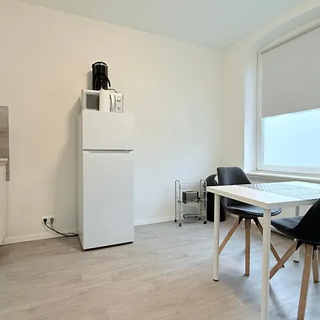 Apartman Studio-apartments Fuer Monteure & Businessgaeste Zentral In