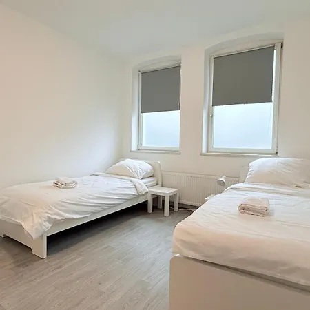 Studio-apartments Fuer Monteure & Businessgaeste Zentral In