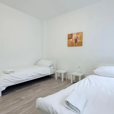 Apartman Studio-apartments Fuer Monteure & Businessgaeste Zentral In