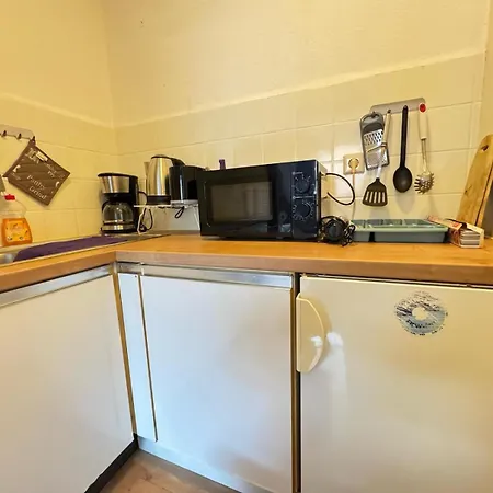 Studio-apartments Fuer Monteure & Businessgaeste Zentral In Apartman